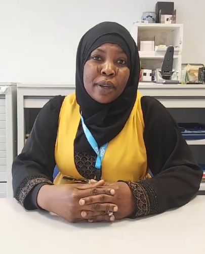 Kafayat volgt de cursus 'Keukenmedewerker'